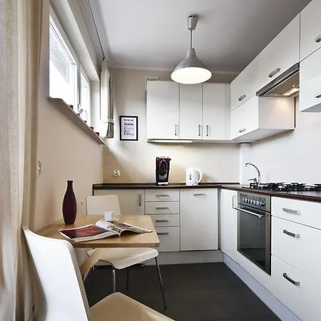 Apartment Amaranth